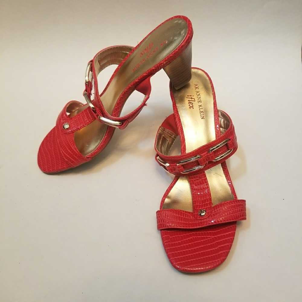 Anne Klein iflex heels coral 7.5